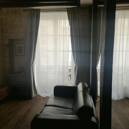 Appartement Notre Dame Paris Bagian luar foto